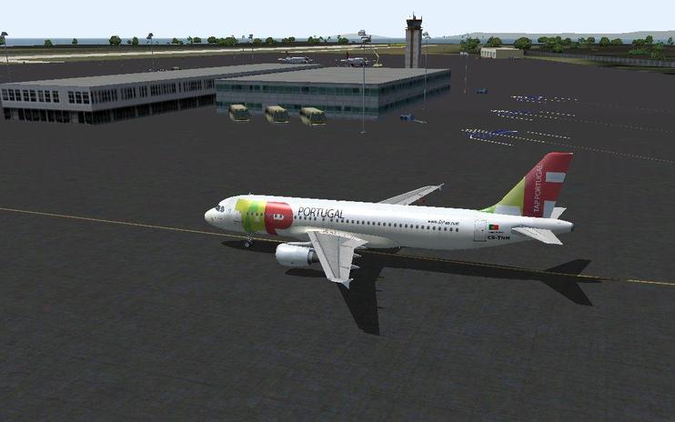 FS2004 Scenery - Airport Updates To LPPD And LPAZ